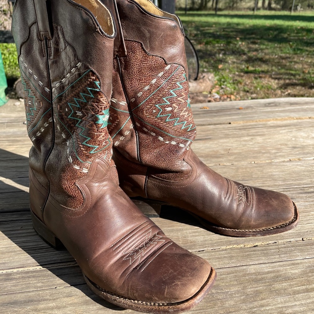 10R Roper Boots